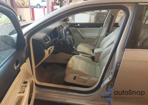 2013 Volkswagen Jetta Sportwagen 2.0L Tdi z USA, uszkodzony, nr VIN 3VWPL7AJ9DM660205